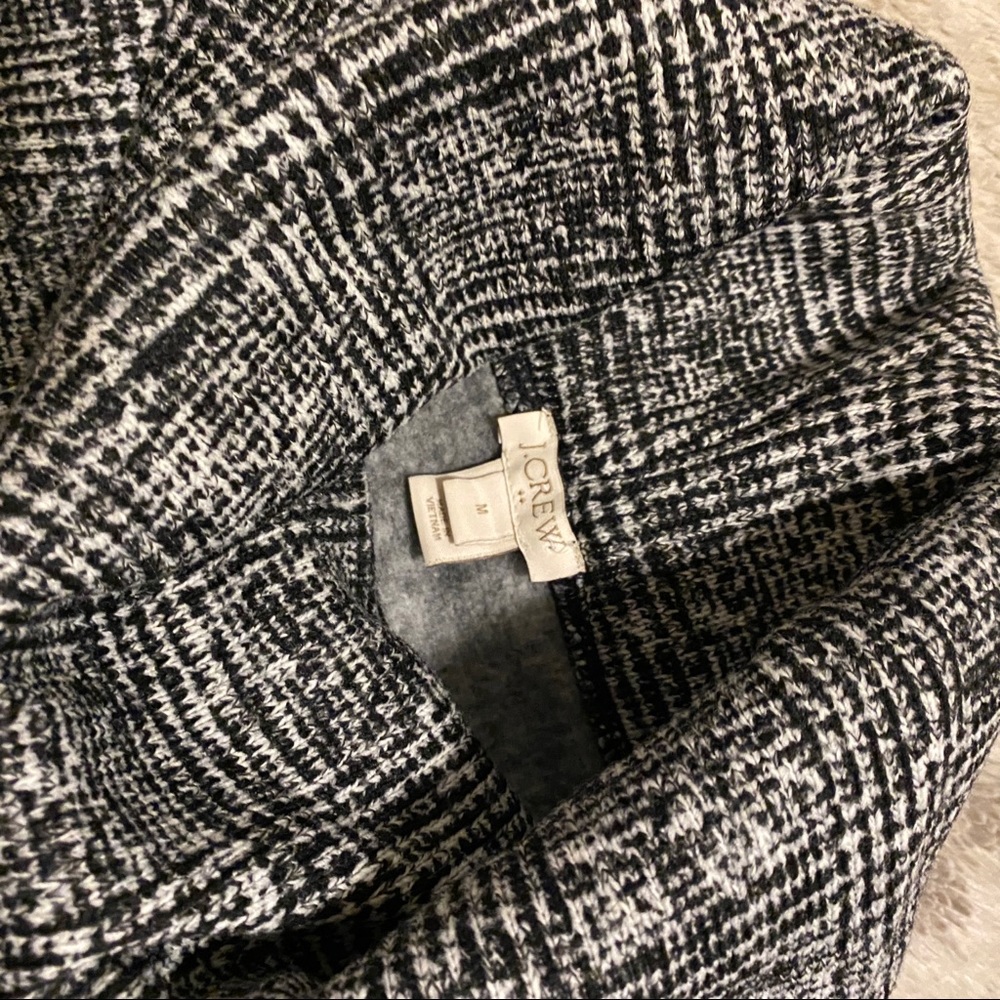 Black & white fleece oversized turtleneck - Picture 5 of 5
